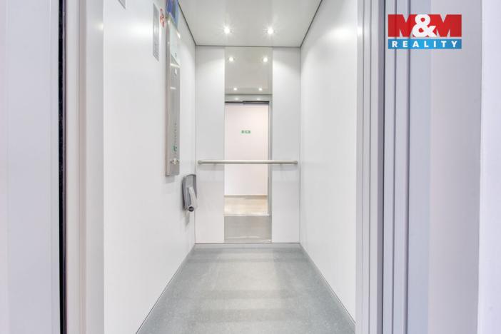 Pronájem bytu 1+kk, Plzeň, Měděná, 35 m2