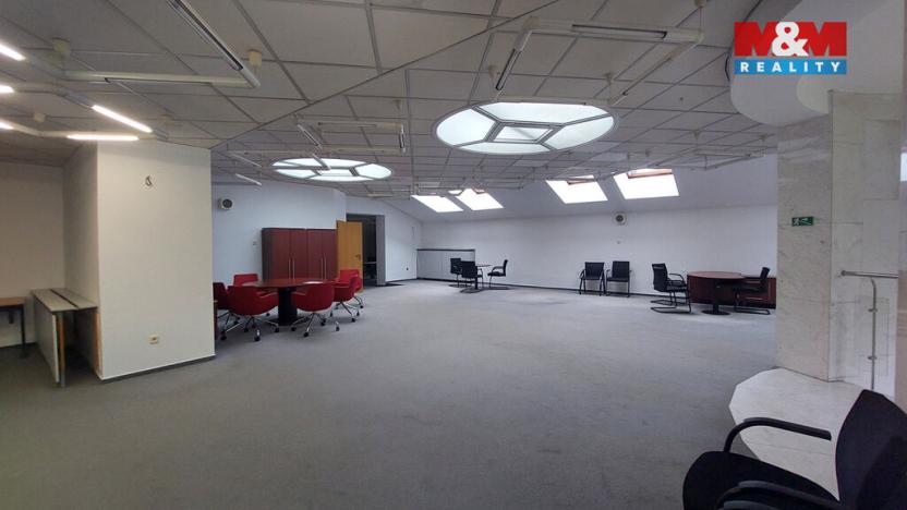 Pronájem obchodního prostoru, Ústí nad Orlicí, T. G. Masaryka, 500 m2