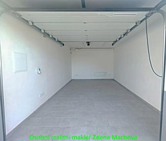 Pronájem garáže, Praha - Motol, Na Homolce, 21 m2