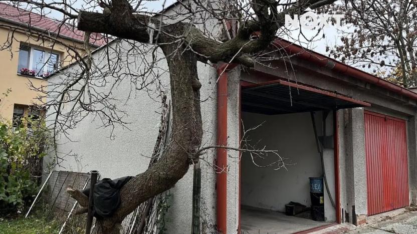 Prodej garáže, Žatec, 21 m2