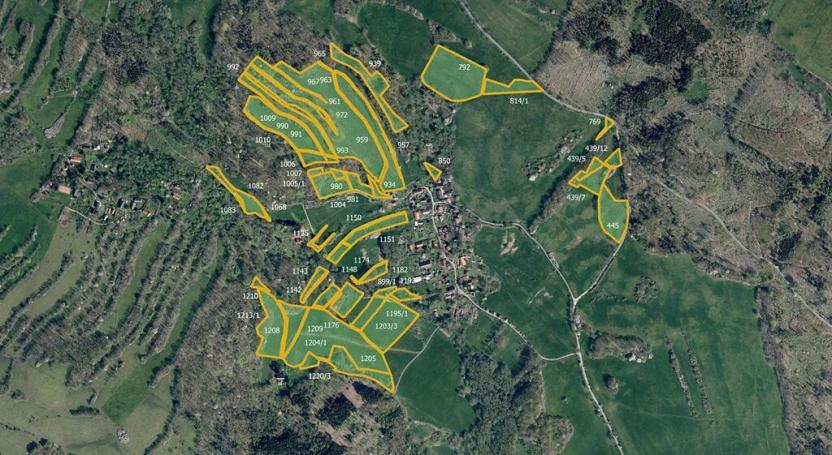 Prodej louky, Úštěk, 384290 m2