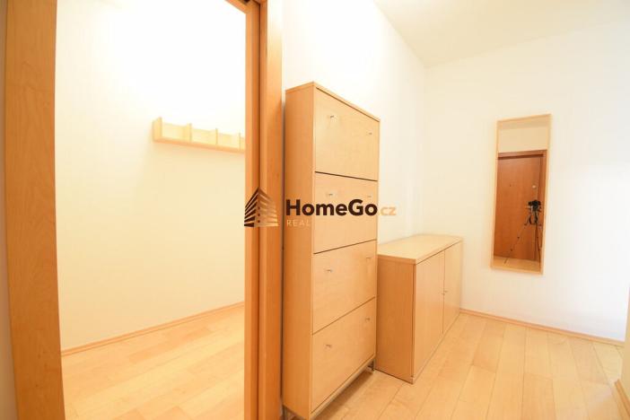 Pronájem bytu 2+kk, Praha - Vysočany, Paříkova, 44 m2