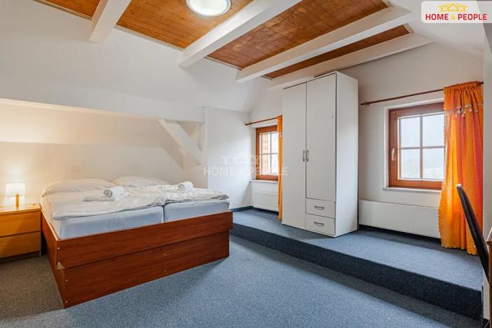 Prodej restaurace, Nové Hamry, 350 m2