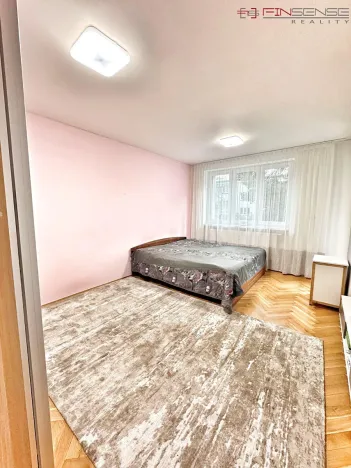 Prodej bytu 2+1, Kladno, Vašíčkova, 59 m2