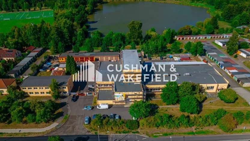 Prodej výrobních prostor, Ostrov, U Nemocnice, 2300 m2