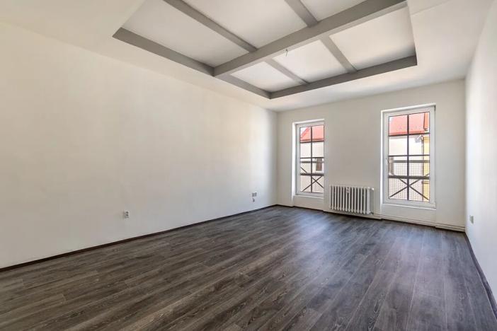 Pronájem bytu 2+1, Teplice, Zemská, 64 m2