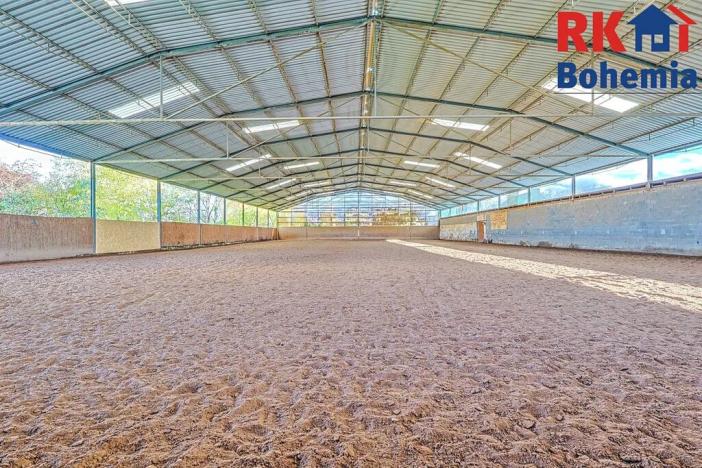 Prodej výrobních prostor, Břežany II, 128 m2