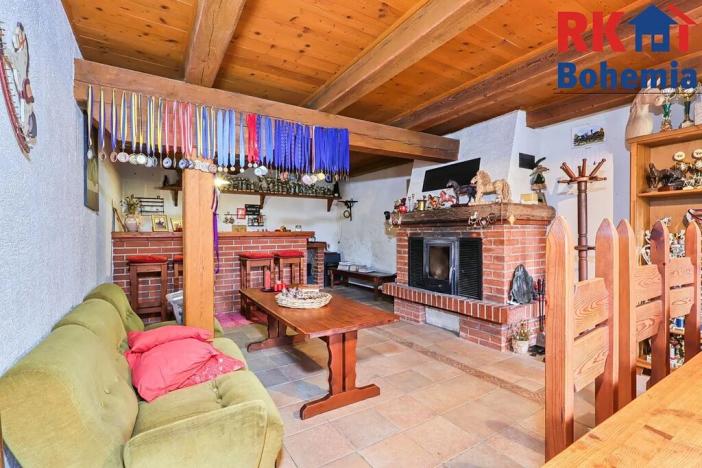 Prodej výrobních prostor, Břežany II, 128 m2