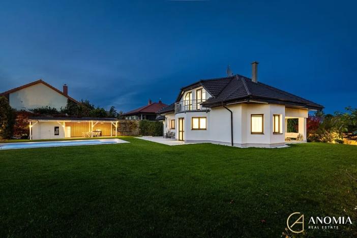 Prodej rodinného domu, Moravany, Pod Remízkem, 322 m2