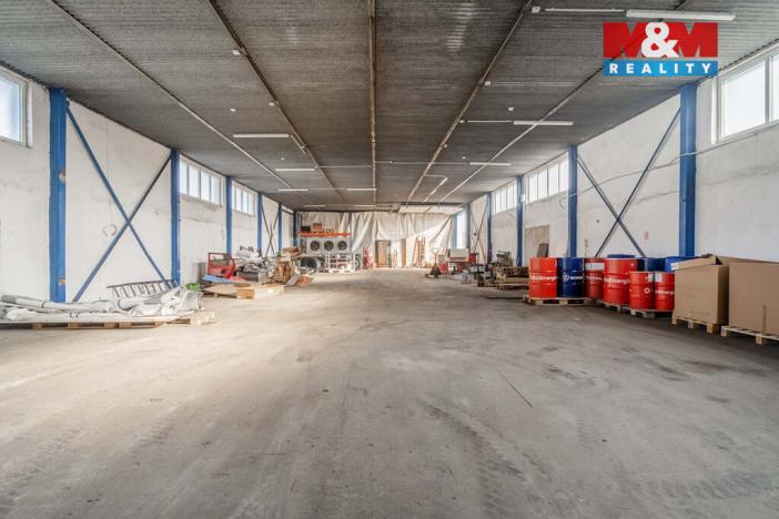 Pronájem obchodního prostoru, Ústí nad Labem - Předlice, Za Viaduktem, 400 m2