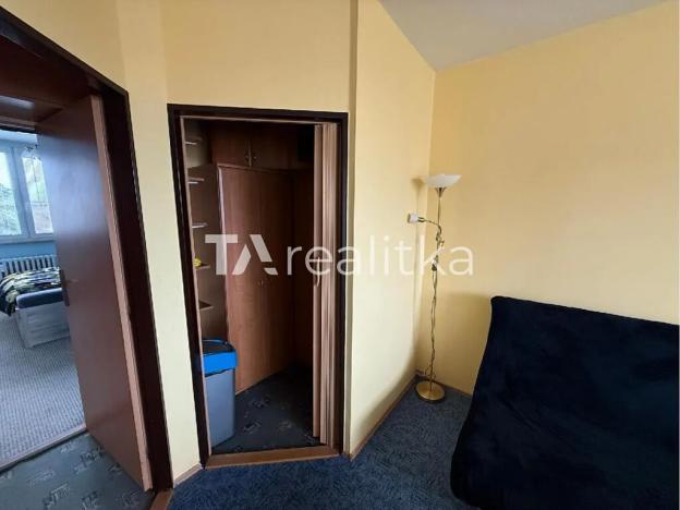 Prodej bytu 2+1, Opava, Hobzíkova, 55 m2