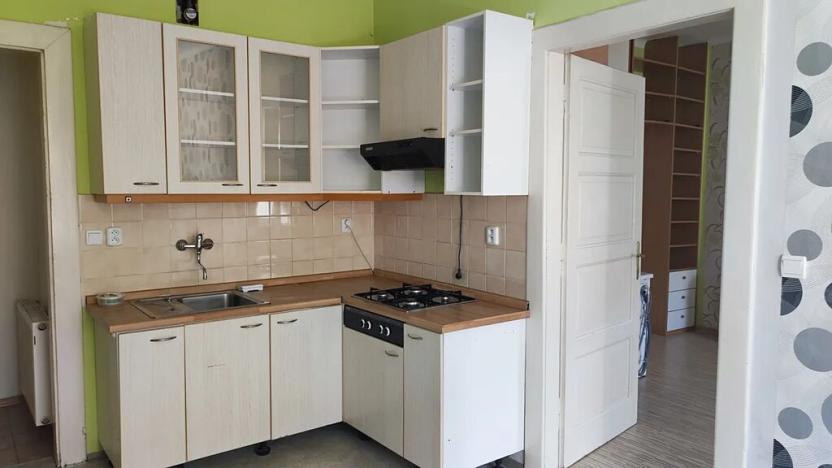 Pronájem bytu 2+kk, Praha - Žižkov, Žerotínova, 46 m2