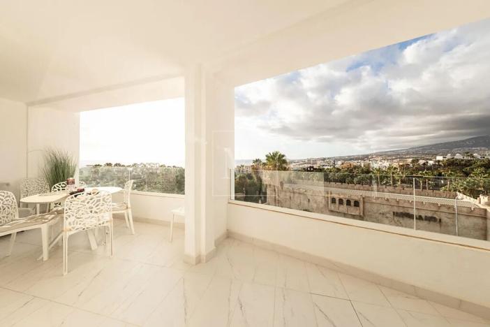 Prodej bytu 3+kk, Adeje, Španělsko, Avenida Austria, 78 m2