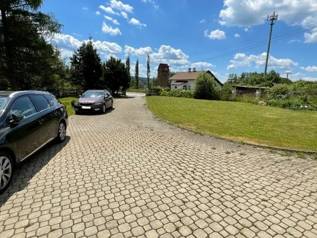 Pronájem vícegeneračního domu, Kynšperk nad Ohří, 600 m2