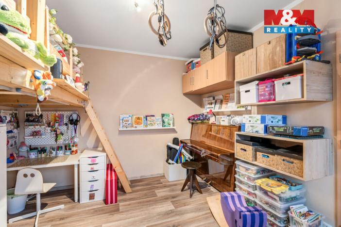 Prodej bytu 3+1, Ústí nad Labem - Bukov, Vinařská, 72 m2