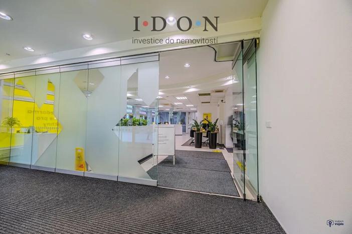 Prodej obchodního prostoru, Opava, Horní náměstí, 634 m2