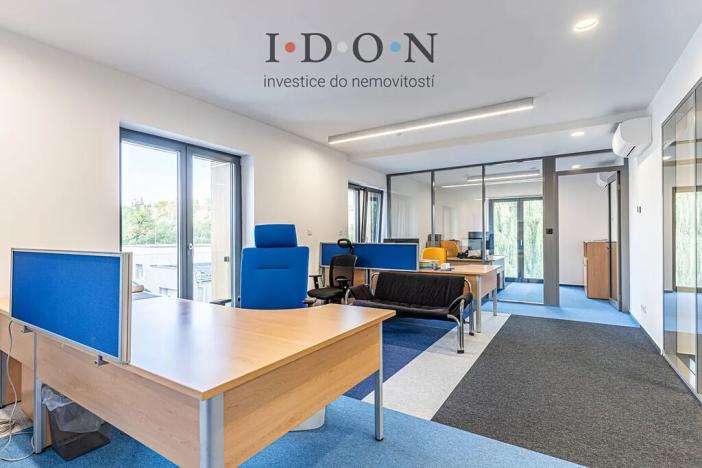 Pronájem kanceláře, Frýdek-Místek, Riegrova, 212 m2