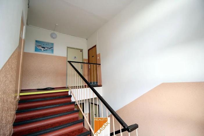 Prodej bytu 2+1, Kadaň, Bystřická, 53 m2