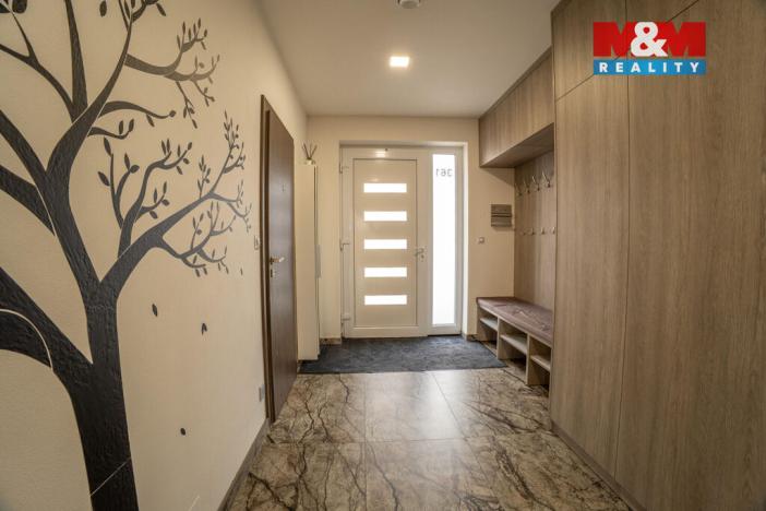 Prodej rodinného domu, Pouzdřany, Za Obecním úřadem, 207 m2