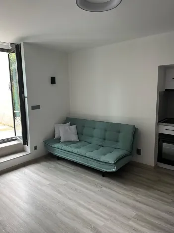 Pronájem bytu 1+kk, Jihlava, Čajkovského, 20 m2
