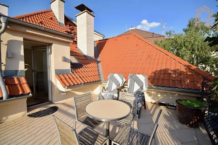 Pronájem bytu 3+kk, Praha - Radlice, Na Farkáně III, 82 m2