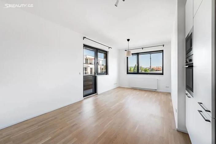 Pronájem bytu 2+kk, Praha - Vinohrady, Perucká, 46 m2