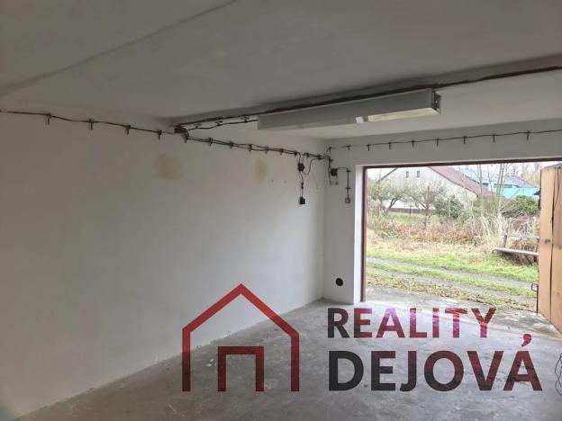 Prodej garáže, Karviná, U Tratě, 24 m2