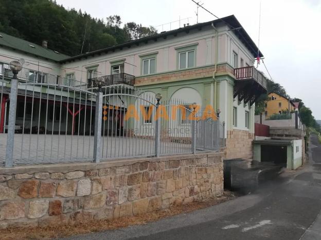 Prodej komerční nemovitosti, Děčín, 1000 m2