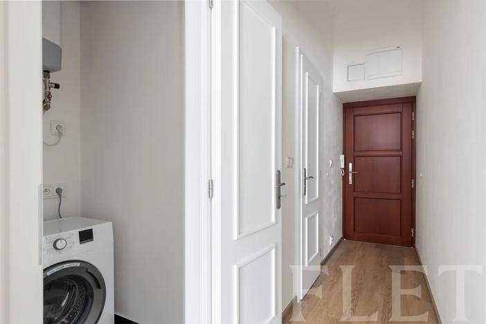 Pronájem bytu 1+kk, Praha - Žižkov, Milíčova, 29 m2