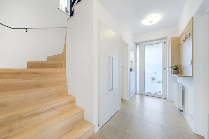 Prodej rodinného domu, Praha - Řeporyje, Ke Zbuzanům, 136 m2