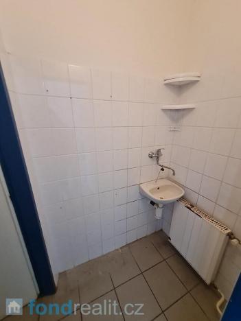 Pronájem kanceláře, Ústí nad Labem - Ústí nad Labem-centrum, Vaníčkova, 90 m2