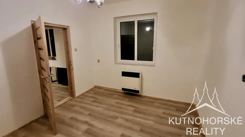 Pronájem bytu 2+1, Kutná Hora, U Koruny, 49 m2