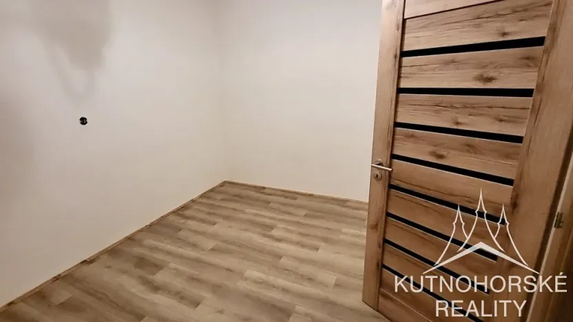 Pronájem bytu 2+1, Kutná Hora, U Koruny, 49 m2