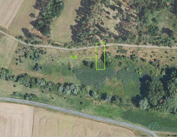 Prodej pole, Chrášťany, 640 m2