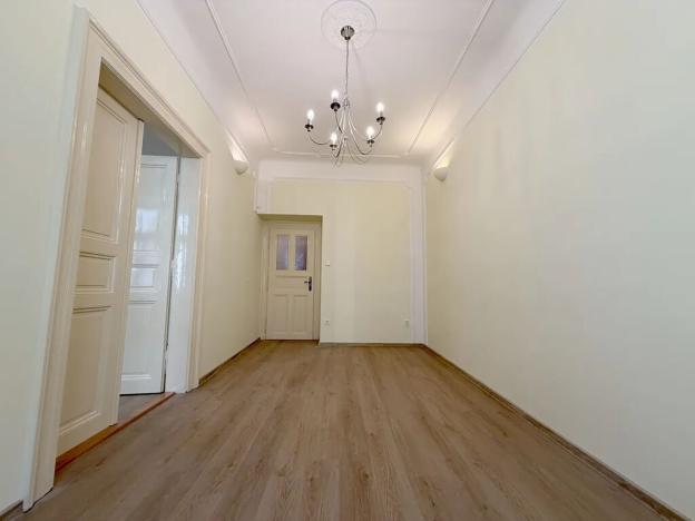 Pronájem bytu 3+1, Praha - Vinohrady, Perunova, 64 m2