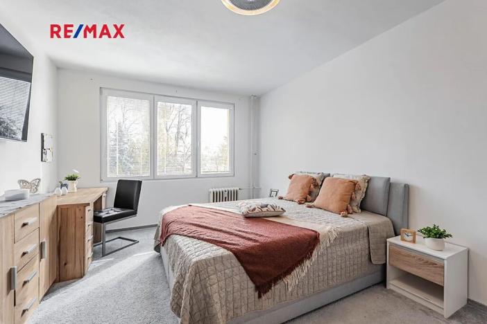 Prodej bytu 3+1, Jindřichův Hradec, sídliště U Nádraží, 77 m2