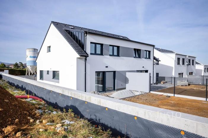 Prodej rodinného domu, Boršov nad Vltavou, Severní, 121 m2