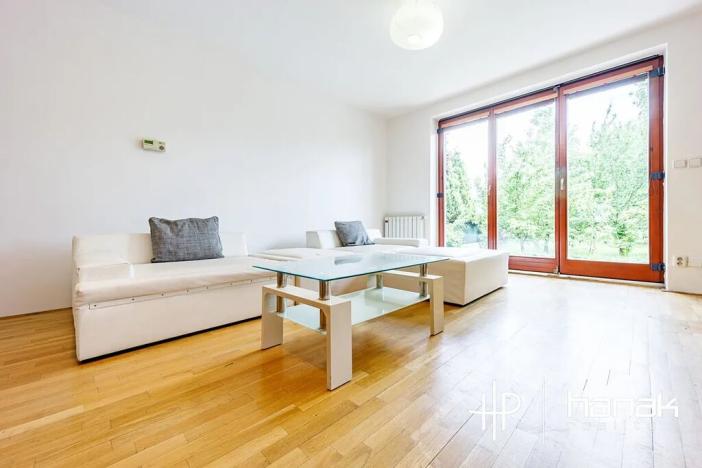 Prodej rodinného domu, Hněvotín, 240 m2