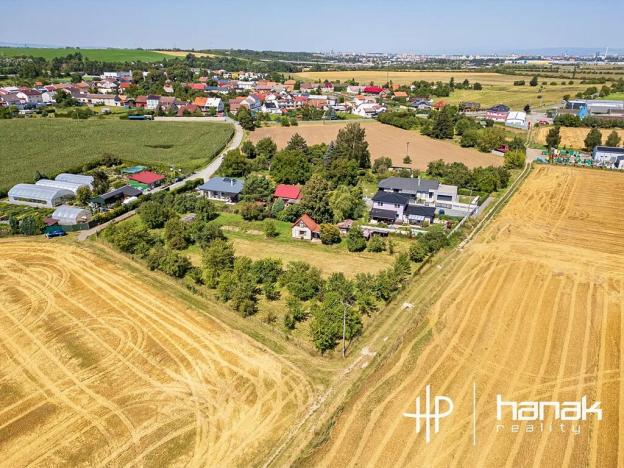 Prodej pozemku pro bydlení, Kožušany-Tážaly, 843 m2