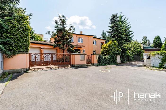 Prodej rodinného domu, Olomouc, Einsteinova, 288 m2