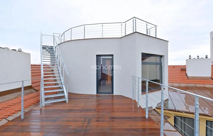 Pronájem bytu 2+kk, Praha - Vinohrady, náměstí Jiřího z Poděbrad, 160 m2