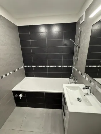 Pronájem bytu 3+1, Liberec, Seifertova, 80 m2