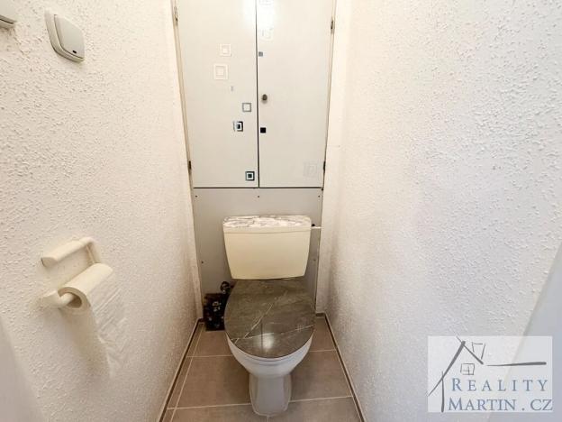 Prodej bytu 3+1, Praha - Újezd nad Lesy, Žiželická, 62 m2