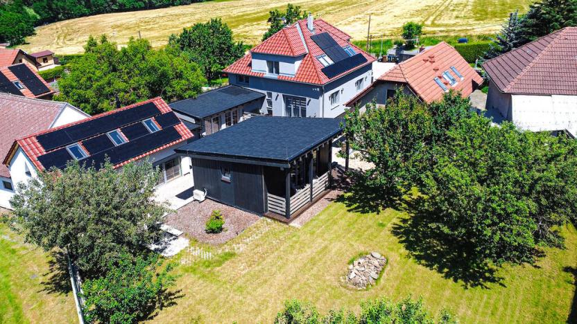 Prodej obchodního prostoru, Říčany - Jažlovice, Jažlovická, 249 m2