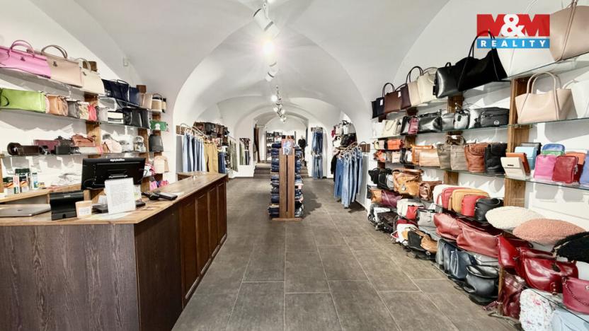 Pronájem obchodního prostoru, Louny, Pražská, 100 m2