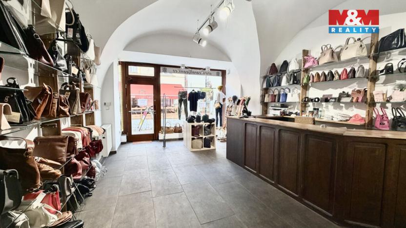 Pronájem obchodního prostoru, Louny, Pražská, 100 m2