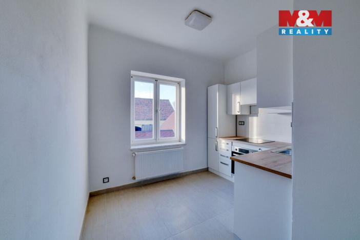 Pronájem bytu 1+1, Cheb - Horní Dvory, 34 m2