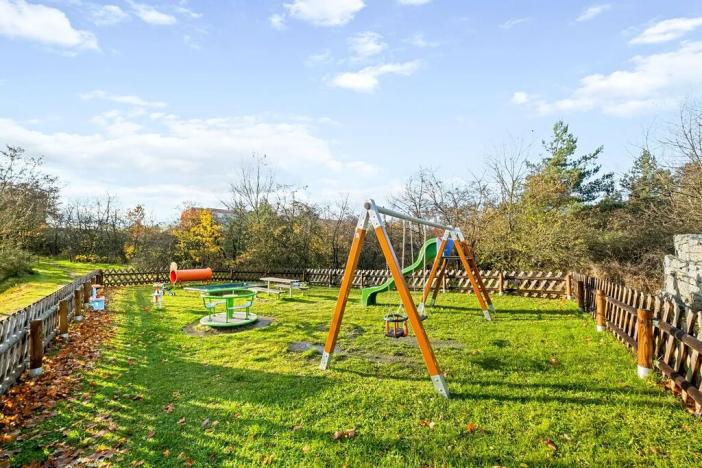 Prodej bytu 1+1, Týnec nad Sázavou, Na Kněžině, 39 m2