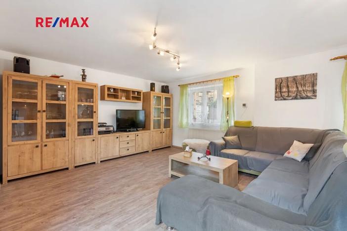 Prodej rodinného domu, Kounice, 192 m2