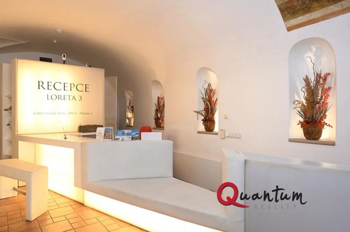 Pronájem kanceláře, Praha - Hradčany, Loretánské náměstí, 18 m2